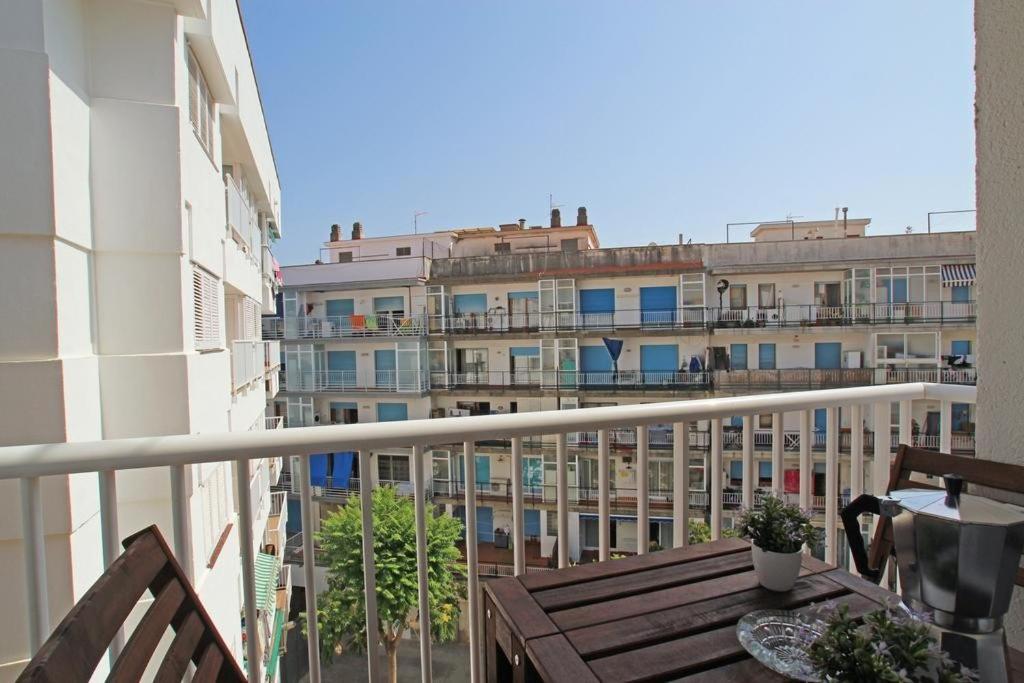 Warm Sands Apartment By Hello Homes Sitges Exterior photo